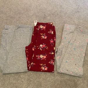 3 pairs Carter’s leggings - Size 7